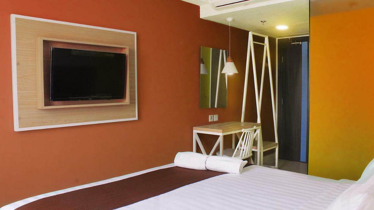 Dafam Express Jaksa Jakarta Exterior photo