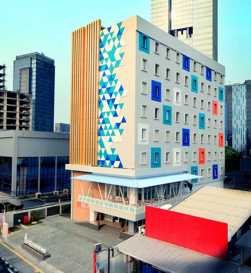 Dafam Express Jaksa Jakarta Exterior photo