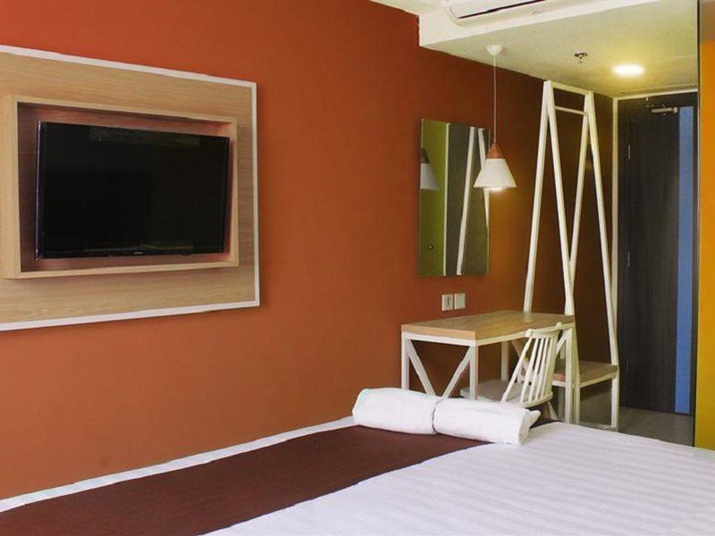 Dafam Express Jaksa Jakarta Exterior photo